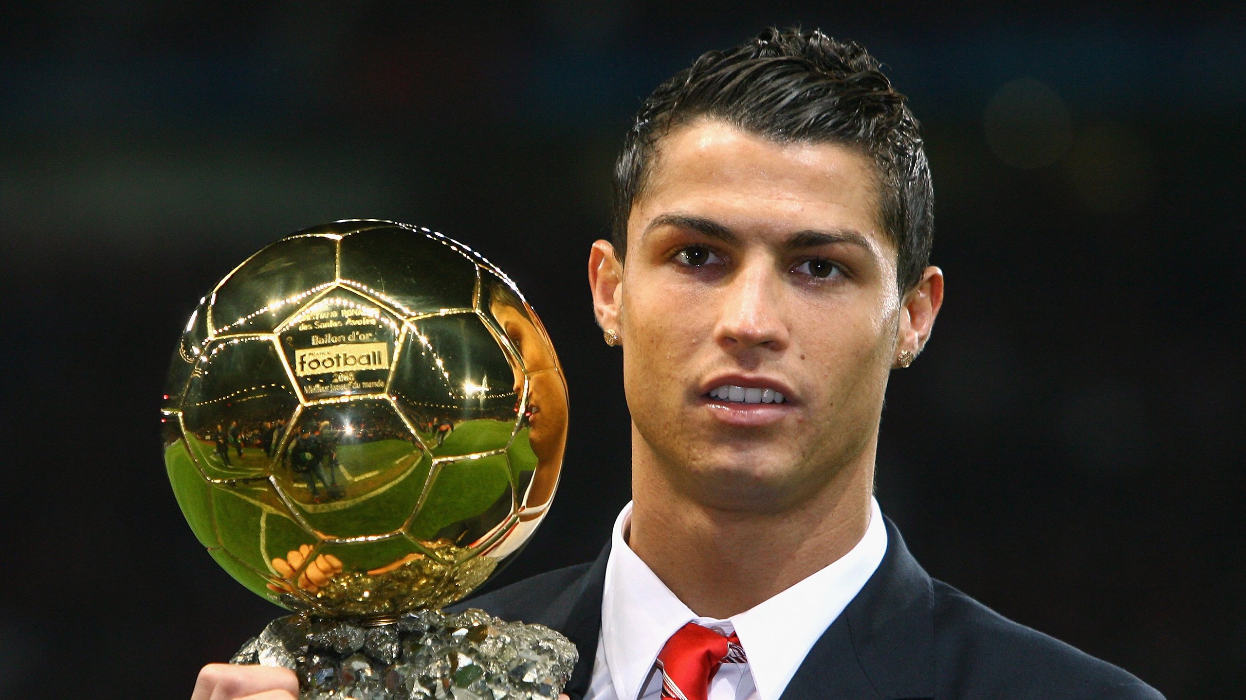 开云·体育官网APP下载-美洲杯明星集中营：精彩瞬间一次次让人心动，美洲杯足球明星